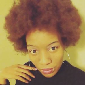 Meet your Posher, Kay